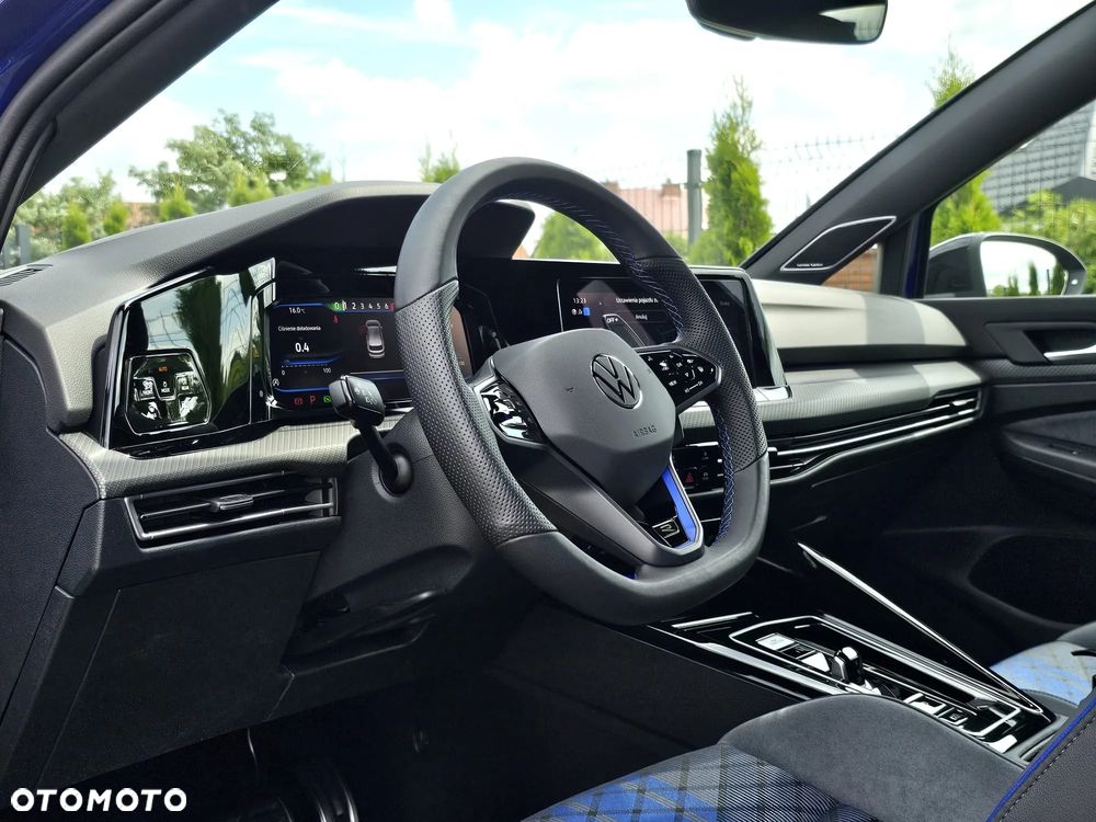 Volkswagen Golf - 7