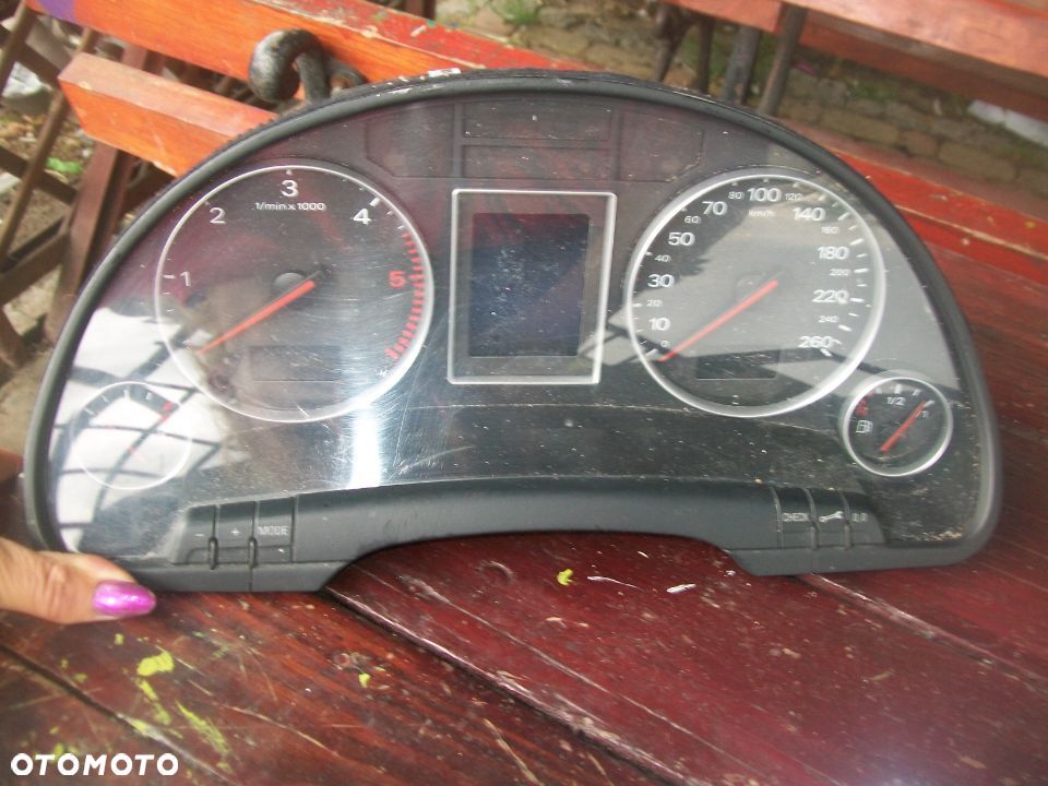 Licznik Audi A4 B6 0263626035 8D0920900K - 1
