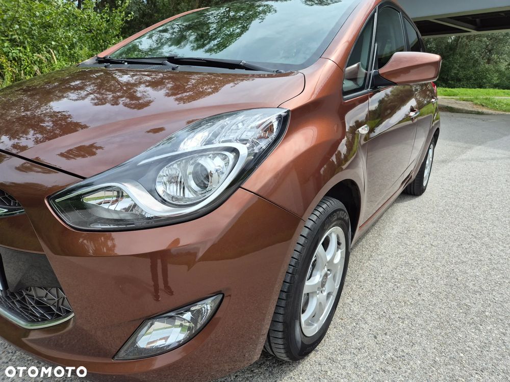 Hyundai ix20 1.4 Premium - 12