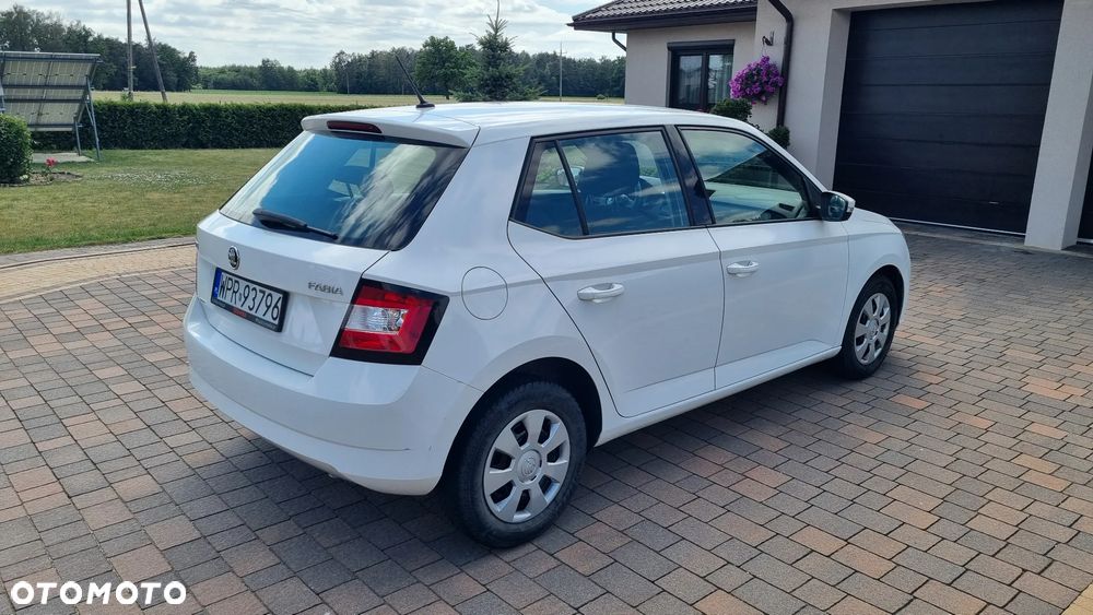 Skoda Fabia 1.0 Active - 5