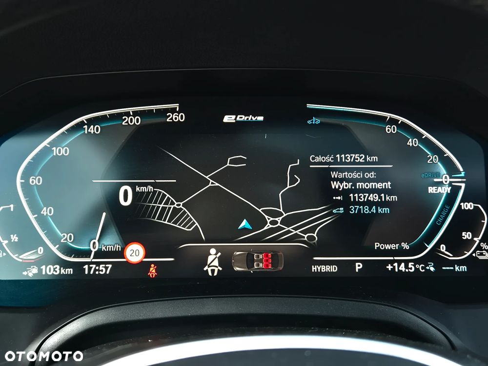 BMW Seria 3 330e M Sport - 32