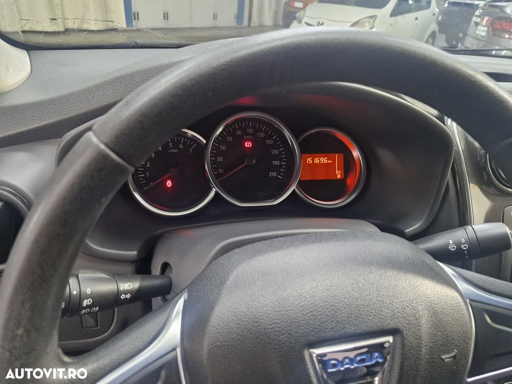 Dacia Logan 1.5 Blue dCi SL PLUS - 9