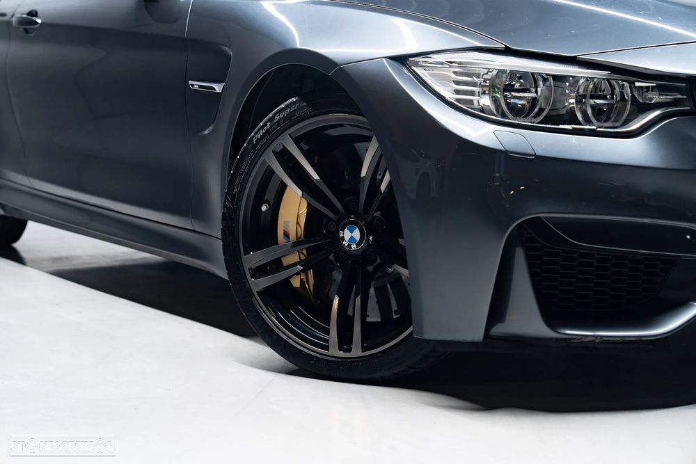 BMW M4 Auto - 4