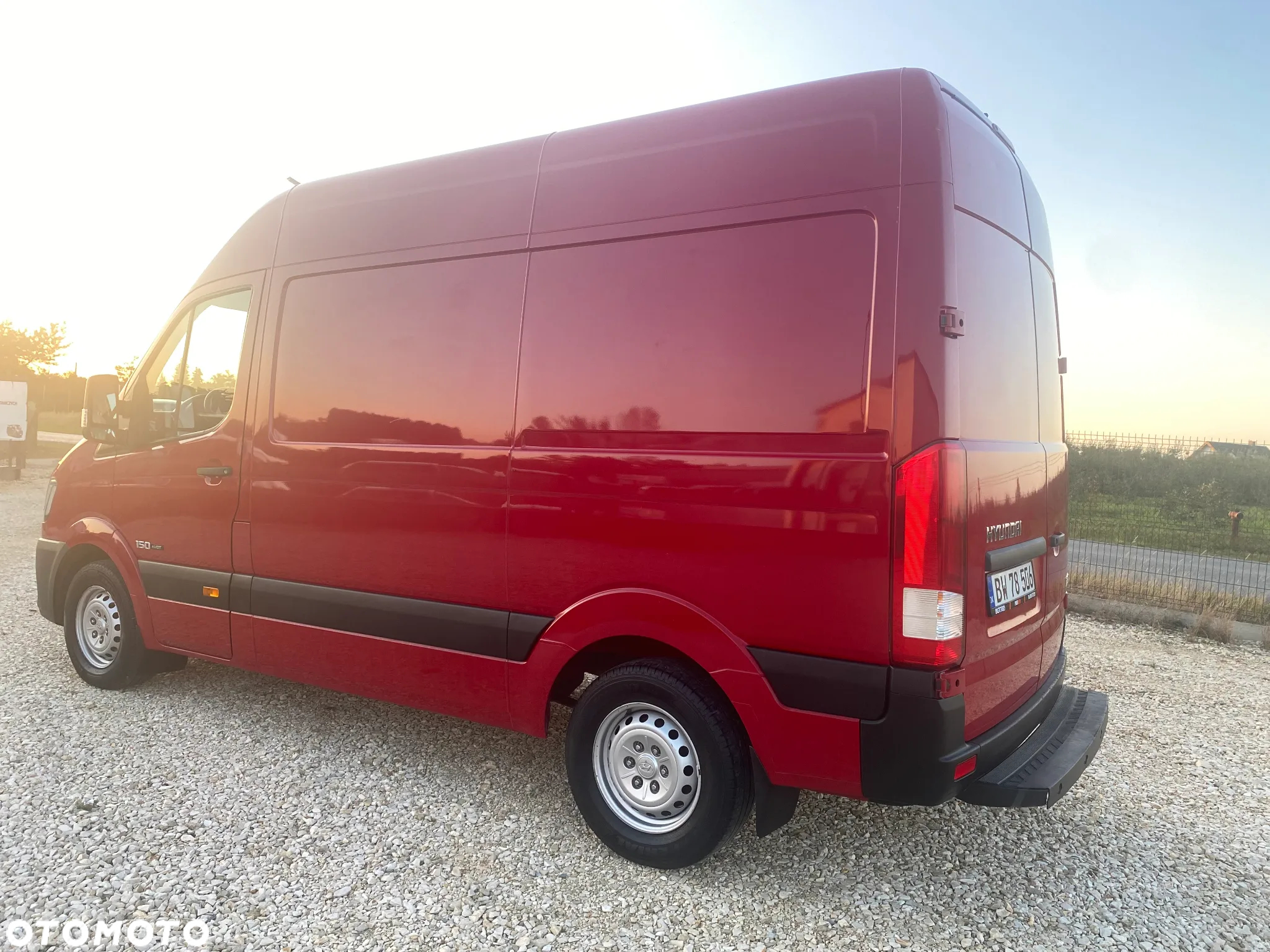 Hyundai H350 - 7
