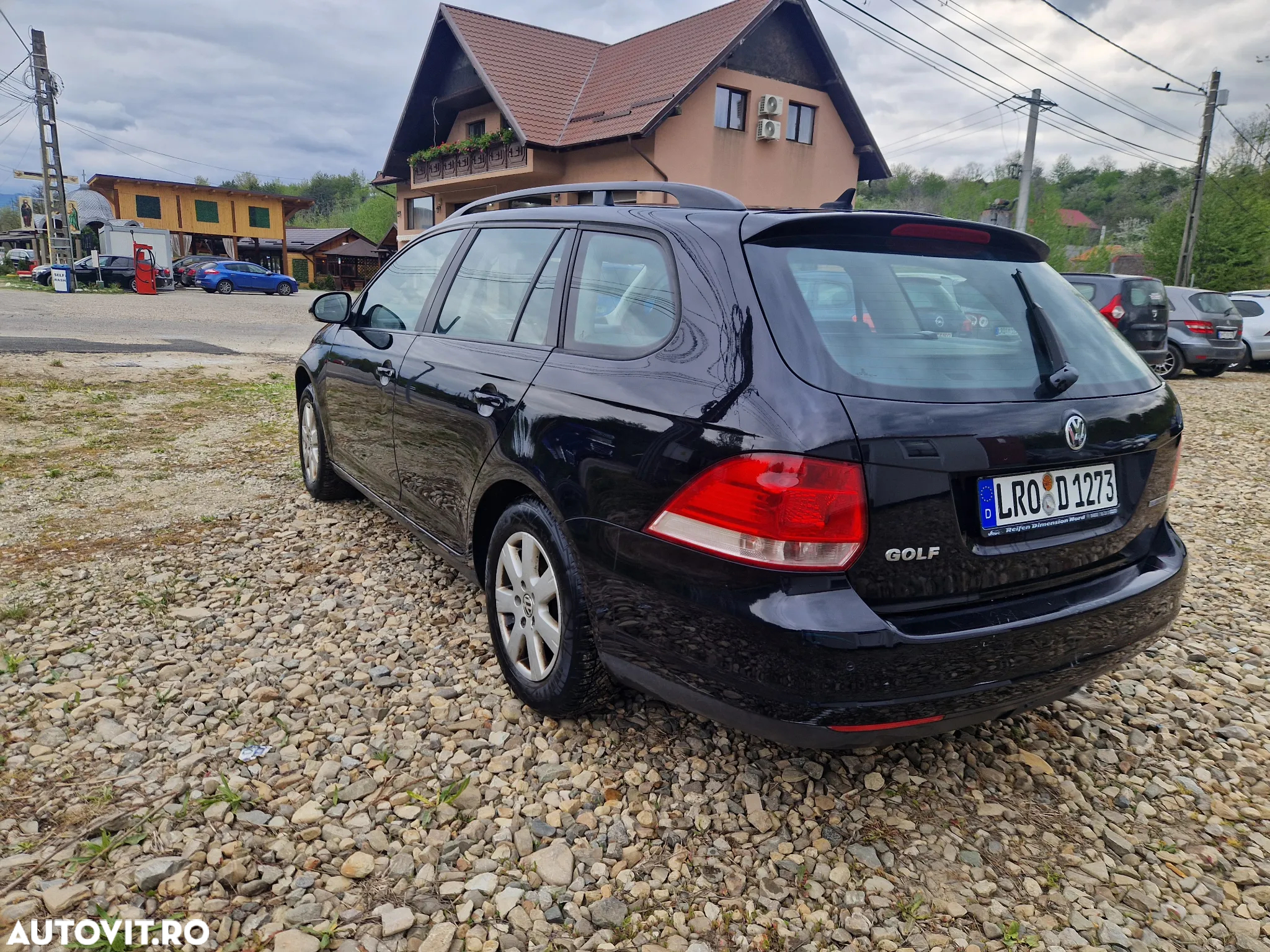 Volkswagen Golf 1.9 TDI BlueMotion Comfortline - 3