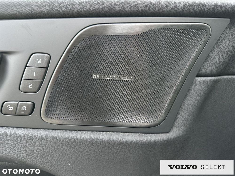 Volvo XC 60 - 21