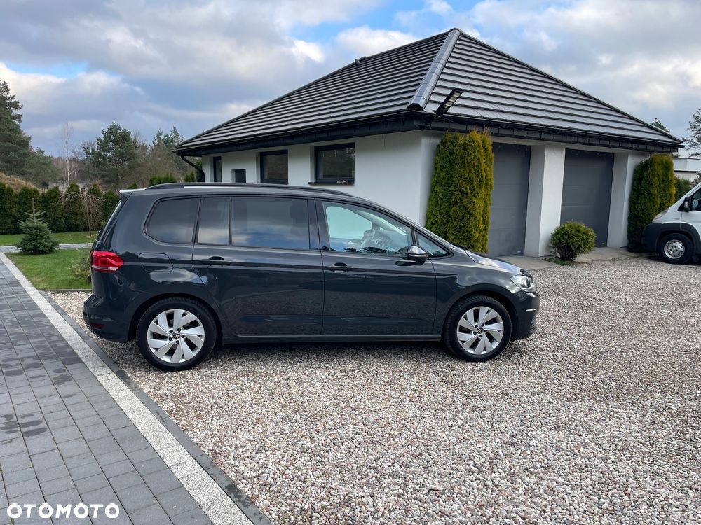 Volkswagen Touran 1.4 TSI BMT Comfortline DSG - 8