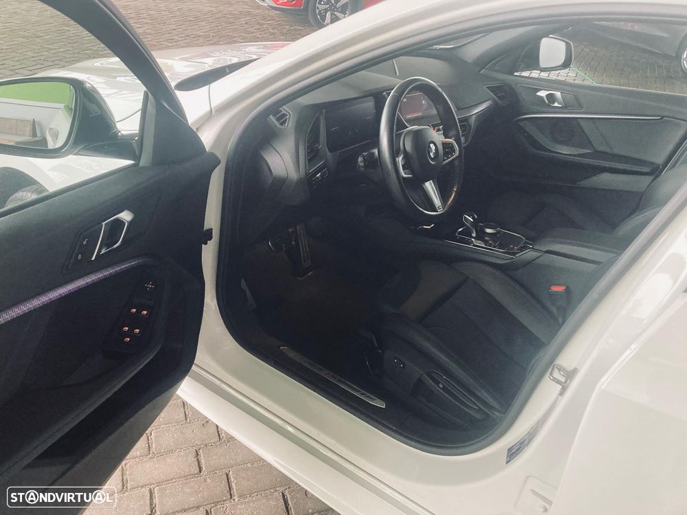 BMW 116 d Pack Desportivo M Auto - 9