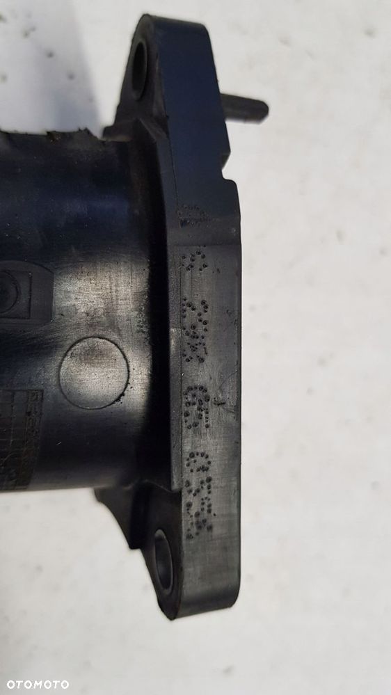 kolektor ssący Audi A6 C6 3.0 TDI - 10