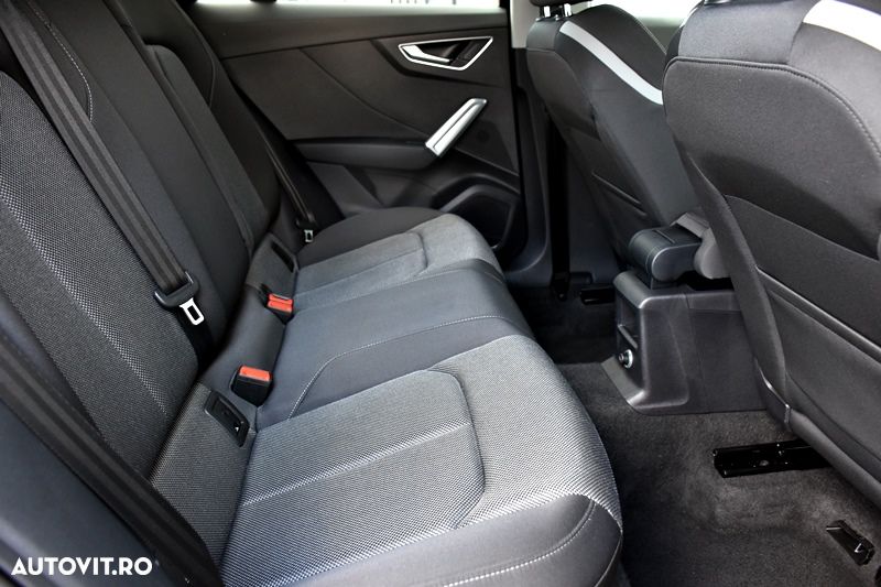 Audi Q2 2.0 TDI quattro S tronic design - 18