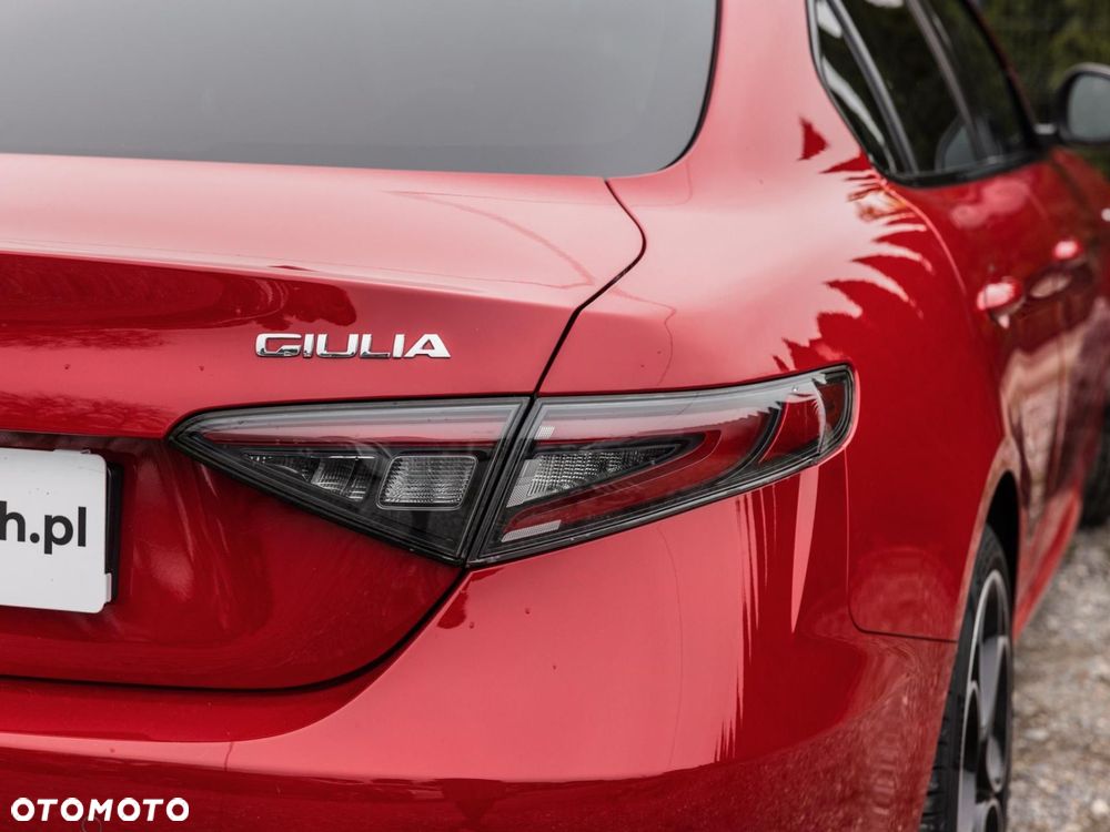 Alfa Romeo Giulia - 39