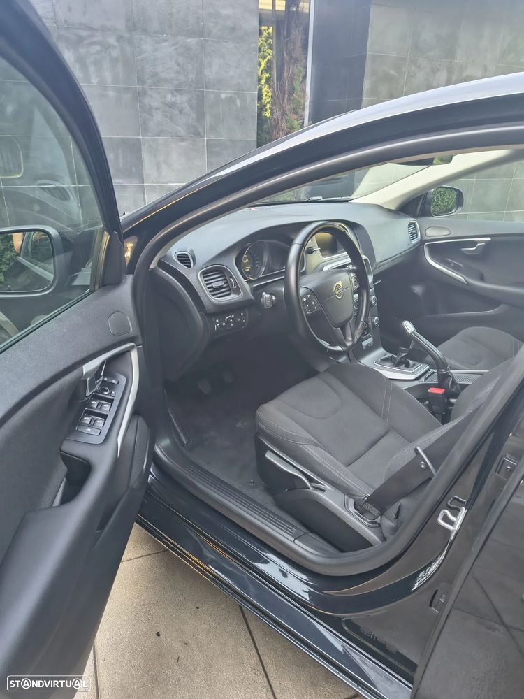 Volvo V40 1.6 D2 Kinetic - 9