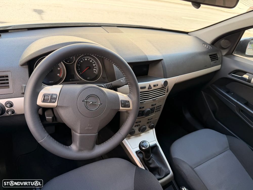 Opel Astra 1.3 CDTI Elegance - 27