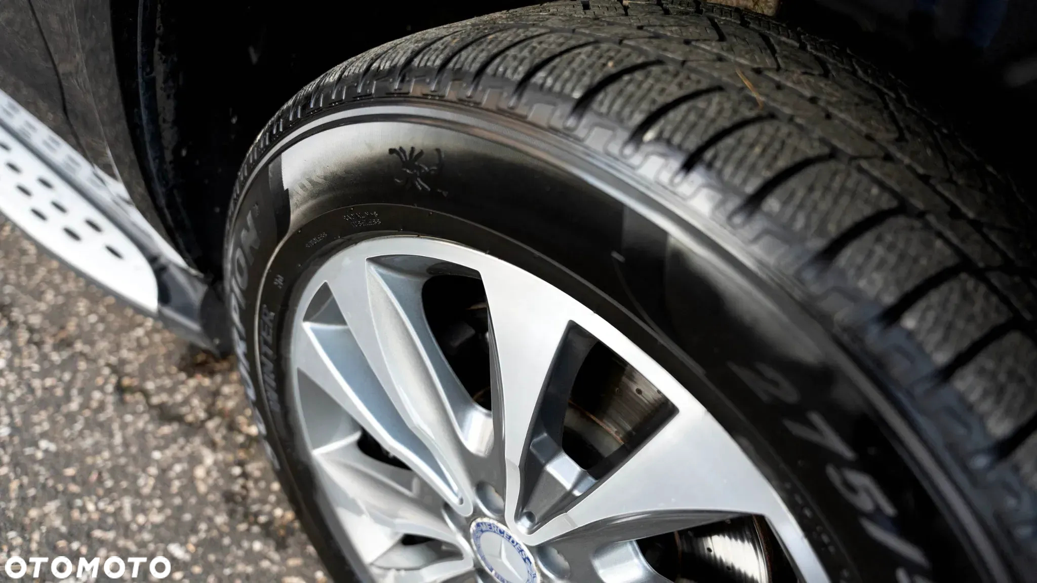 Mercedes-Benz GLS - 27