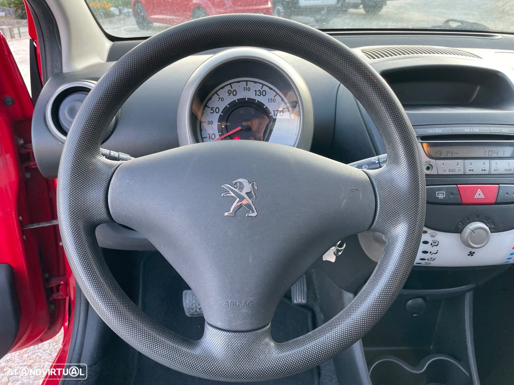 Peugeot 107 1.0 Trendy - 17