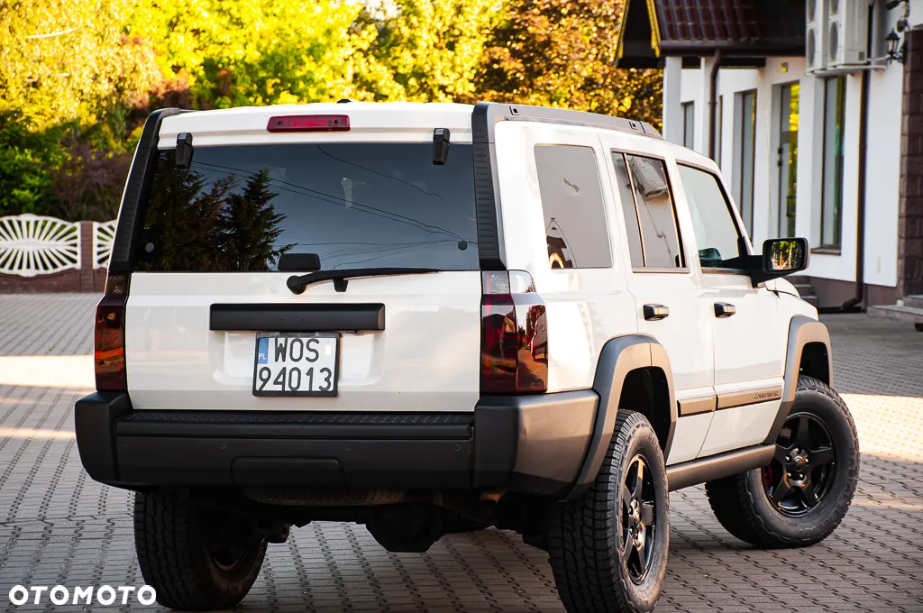 Jeep Commander 3.7 V6 - 22