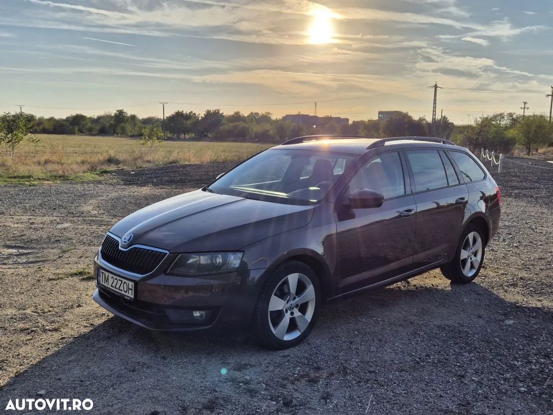Skoda Octavia 2.0 TDI DSG Style - 1