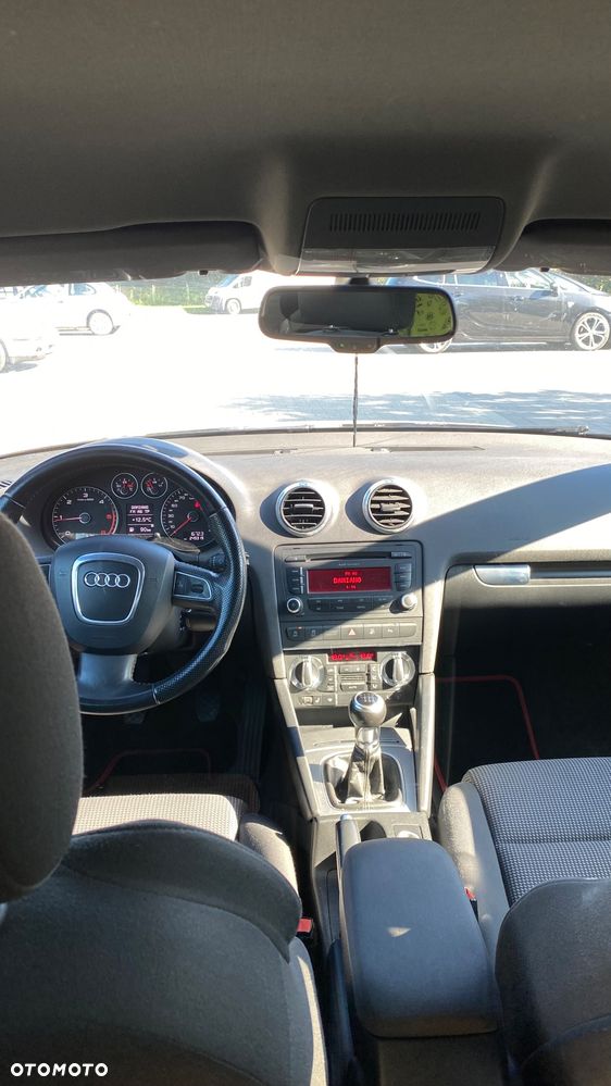 Audi A3 Sportback 2.0 TDI DPF Ambition - 10