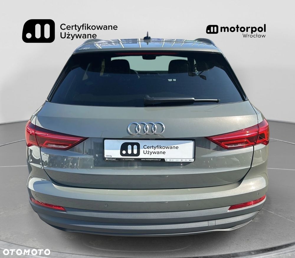 Audi Q3 35 TFSI S tronic - 12