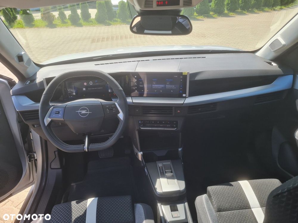 Opel Frontera - 11