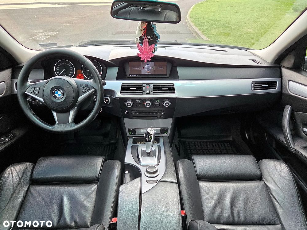 BMW Seria 5 - 18