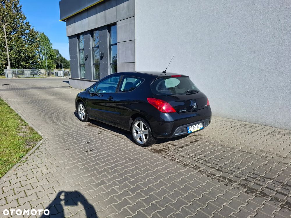 Peugeot 308 HDi FAP 110 EGS6 Sport - 4