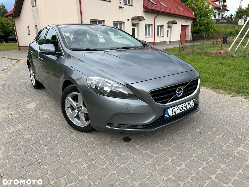 Volvo V40 D2 Momentum - 6