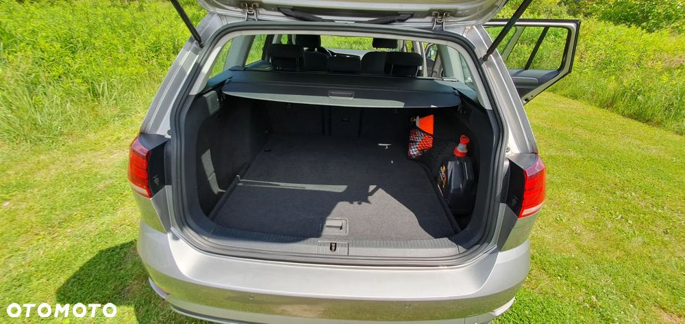 Volkswagen Golf 1.0 TSI BMT Comfortline - 14