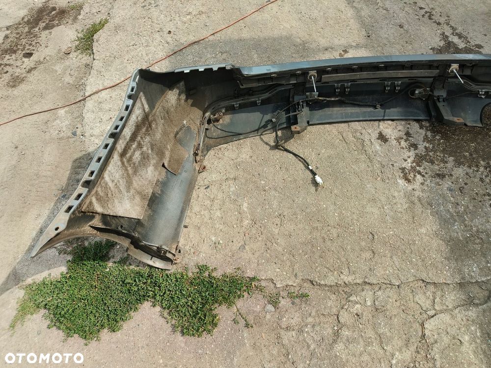 MERCEDES W204 LIFT C KLASA ZDERZAK TYLNY TYŁ AMG KOMBI 792 - 9