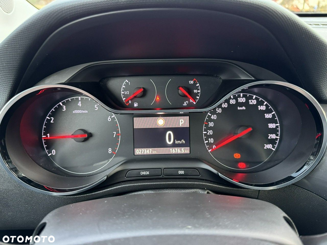 Opel Crossland - 12