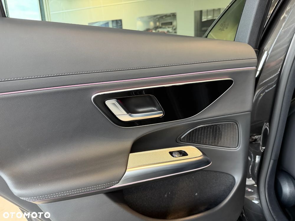 Mercedes-Benz Klasa E 200 9G-TRONIC AMG Line NIGHT Edition - 14