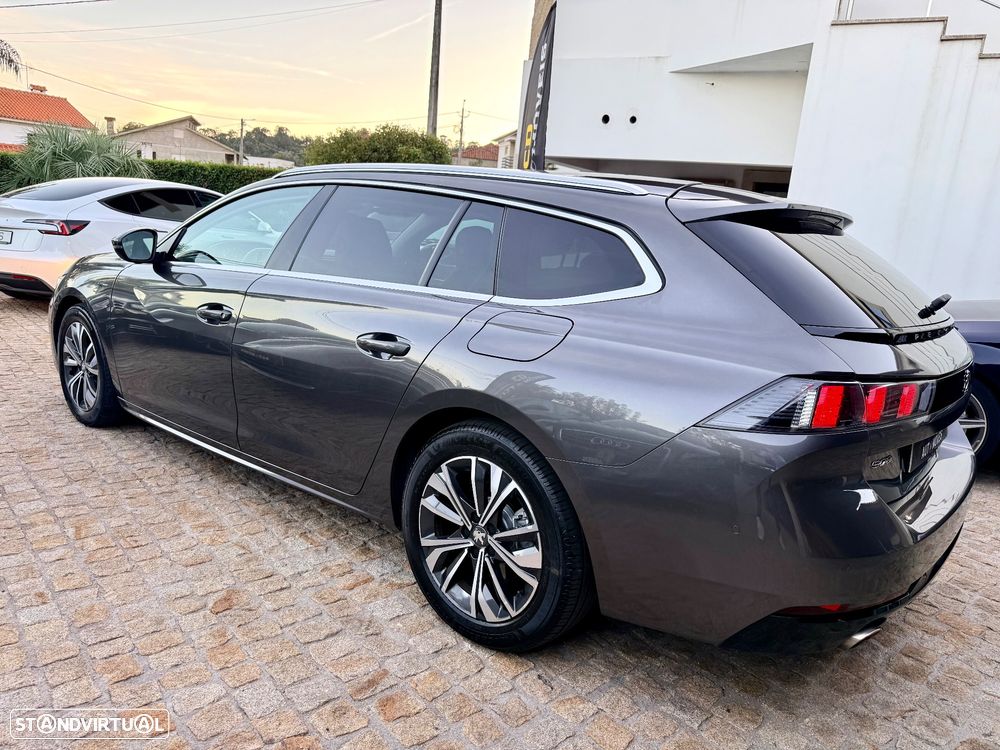 Peugeot 508 SW 1.6 Hybrid GT e-EAT8 - 24