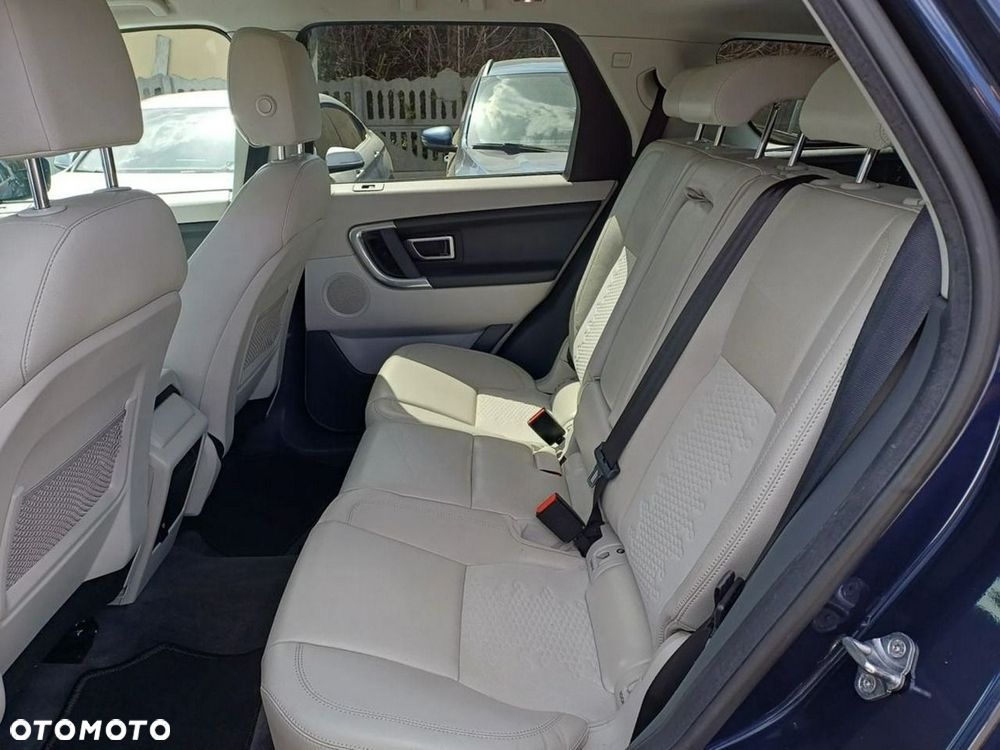 Land Rover Discovery Sport TD4 Pure - 17