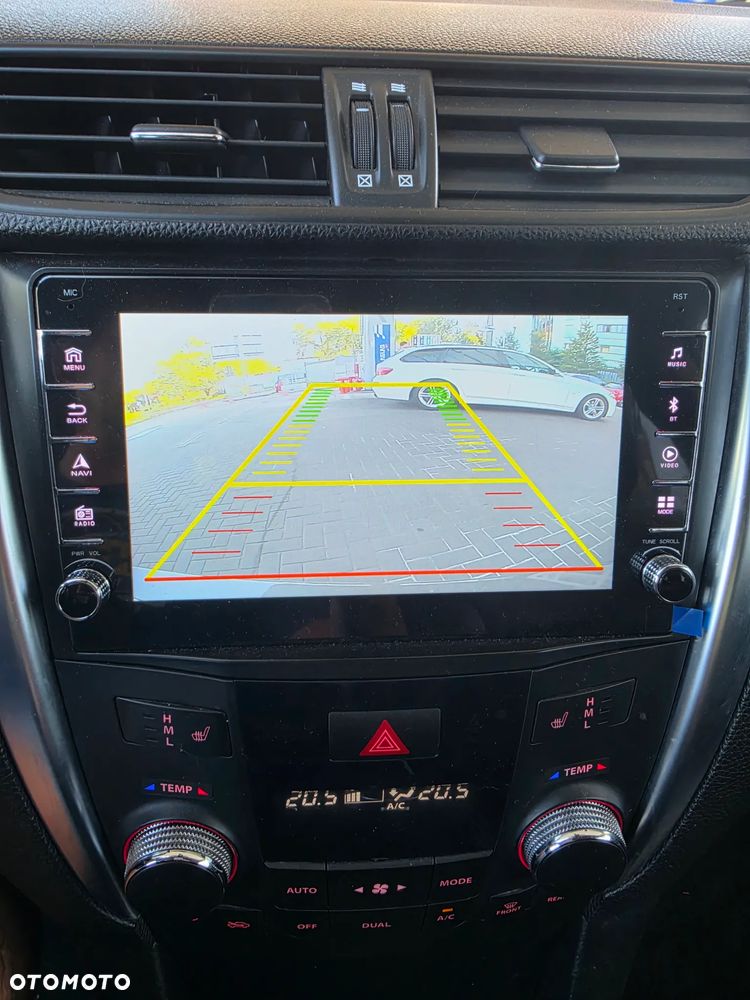 Suzuki Kizashi - 14