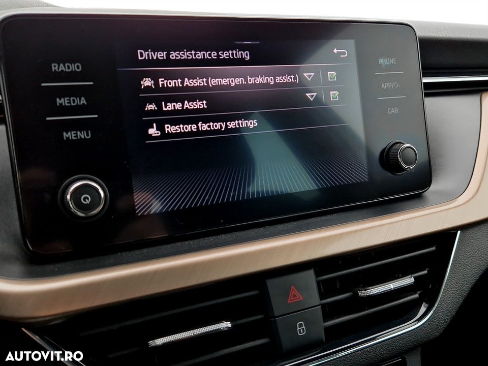 Skoda Kamiq 1.0 TSI DSG Style - 23