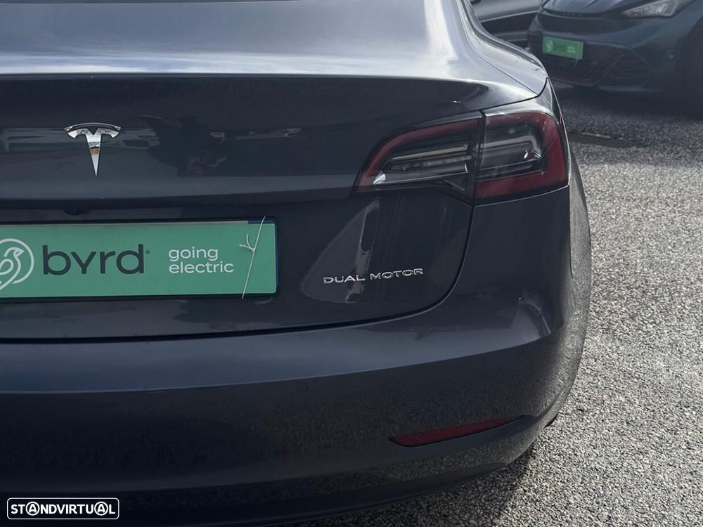 Tesla Model 3 Long-Range Dual Motor AWD - 13