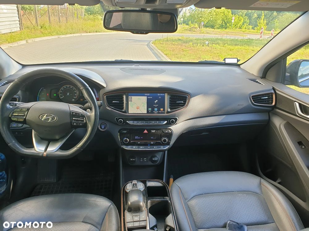 Hyundai IONIQ Electric Premium - 15