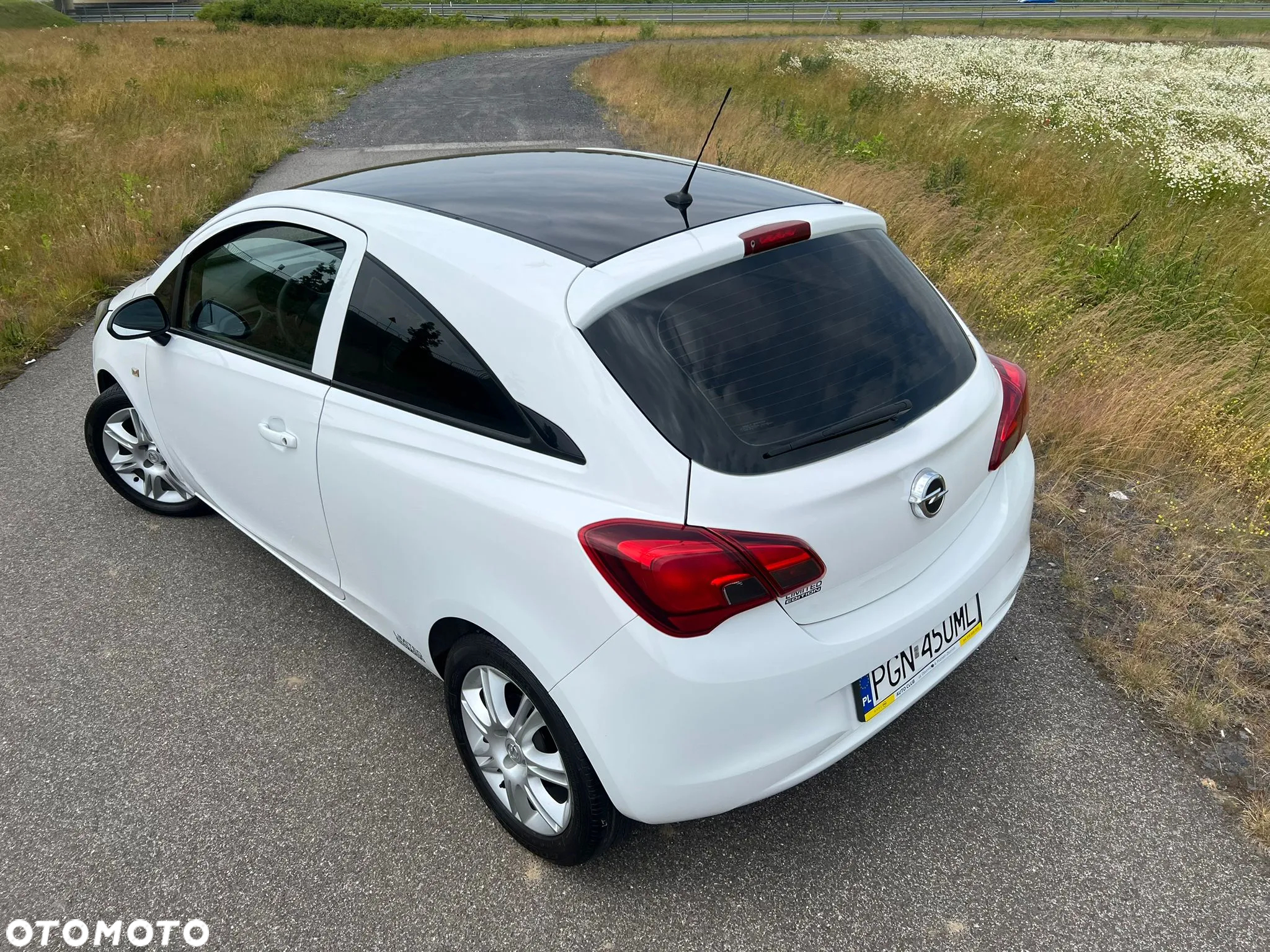 Opel Corsa 1.4 Enjoy - 4
