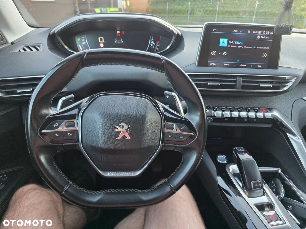 Peugeot 3008 1.6 BlueHDi Allure S&S EAT6 - 17