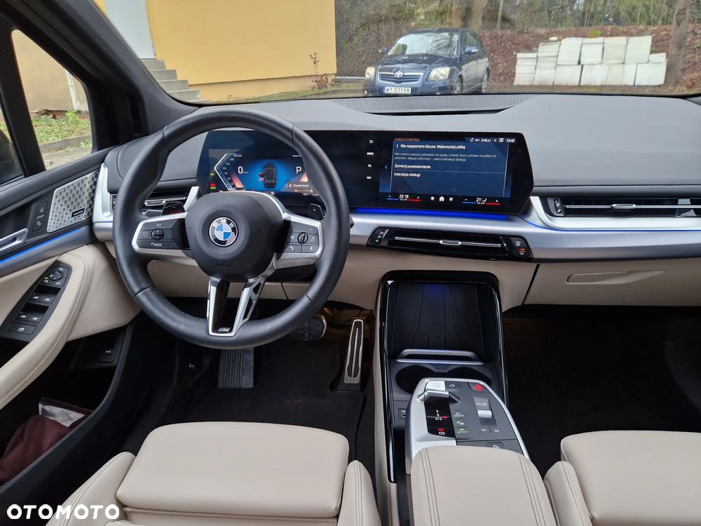 BMW Seria 2 218d sport - 23