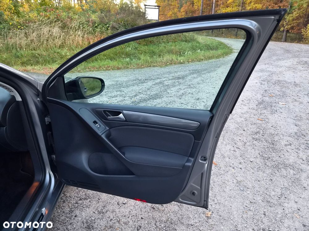 Volkswagen Golf 1.2 TSI Style - 36