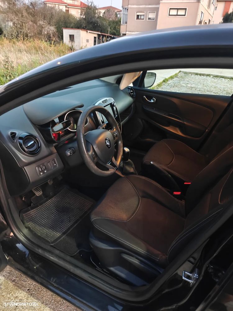 Renault Clio 1.5 dCi # - 12