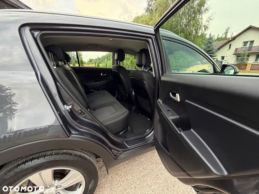 Kia Sportage 1.7 CRDI 2WD Attract - 24