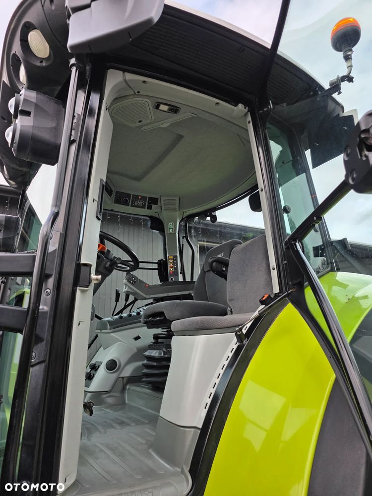 Claas Arion 630 Concept - 6