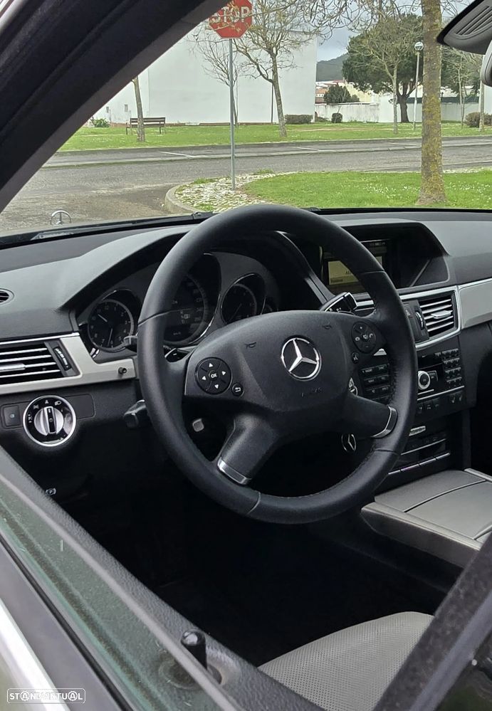 Mercedes-Benz E 250 CDi Avantgarde BlueEfficiency Auto. - 12