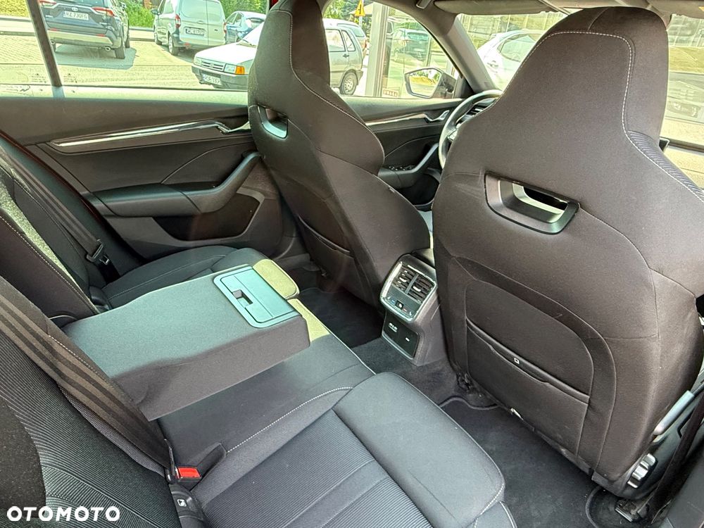 Skoda Octavia 2.0 TDI 4x4 Sportline DSG - 14