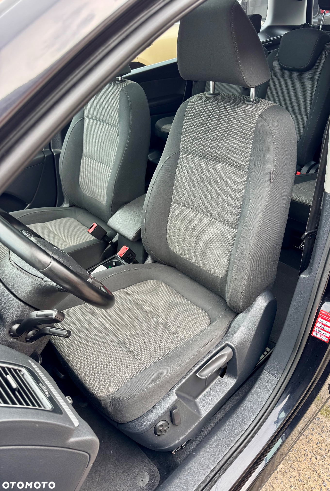 Volkswagen Sharan 2.0 TDI Comfortline - 13
