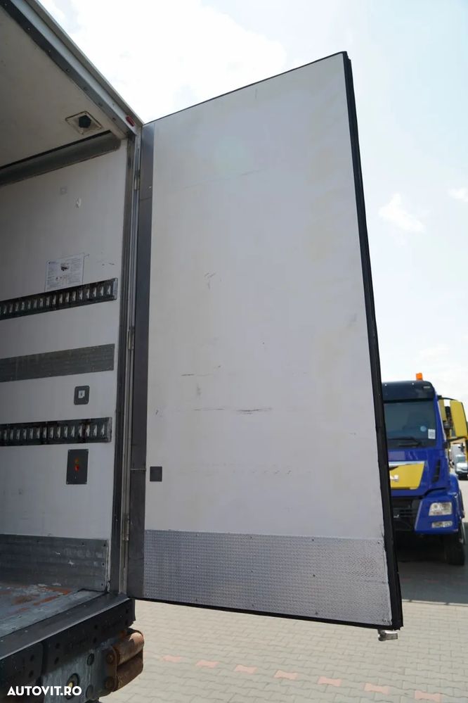 LeciTrailer CAMION FRIGORIFER / TRANSPORT VECTOR 1350 / AXĂ RIDICATĂ / AXE SAF - 14