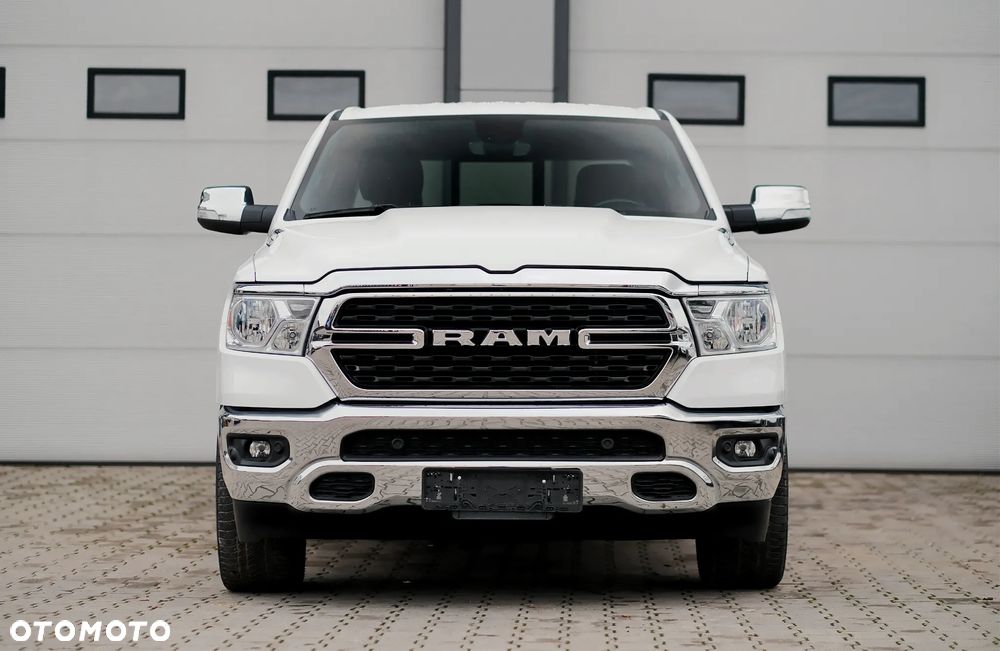 RAM 1500 Crew Cab Shortbed Bighorn - 4