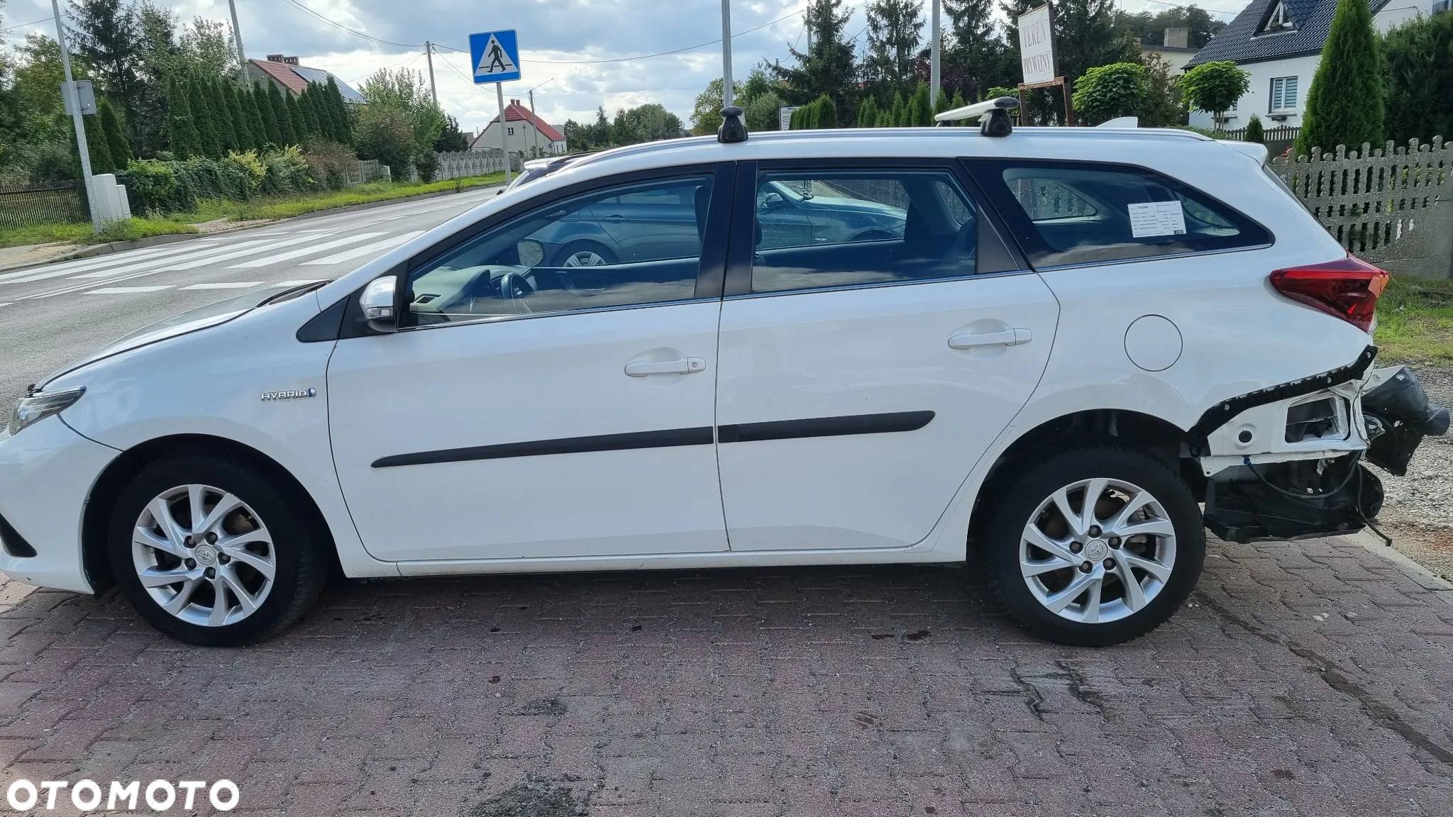 Toyota Auris 1.8 VVT-i Hybrid Automatik Comfort - 3